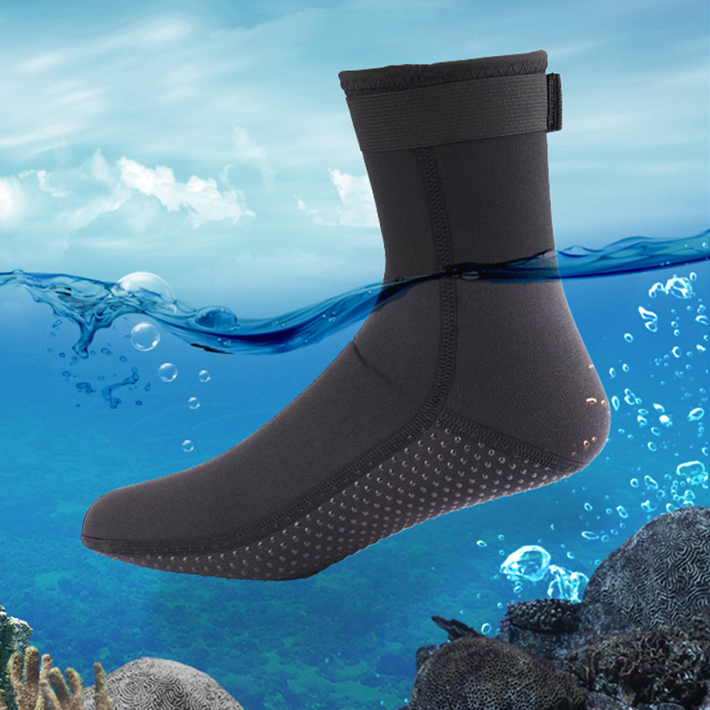 Calzini da sub in neoprene da  - Sock Garter Men recensione e prezzo